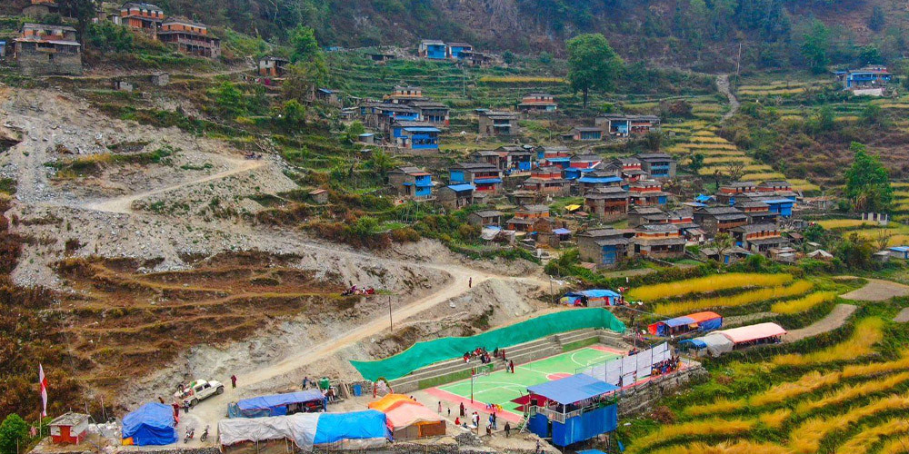 चन्दा सङ्कलन गरेर खेलमैदान निर्माण
